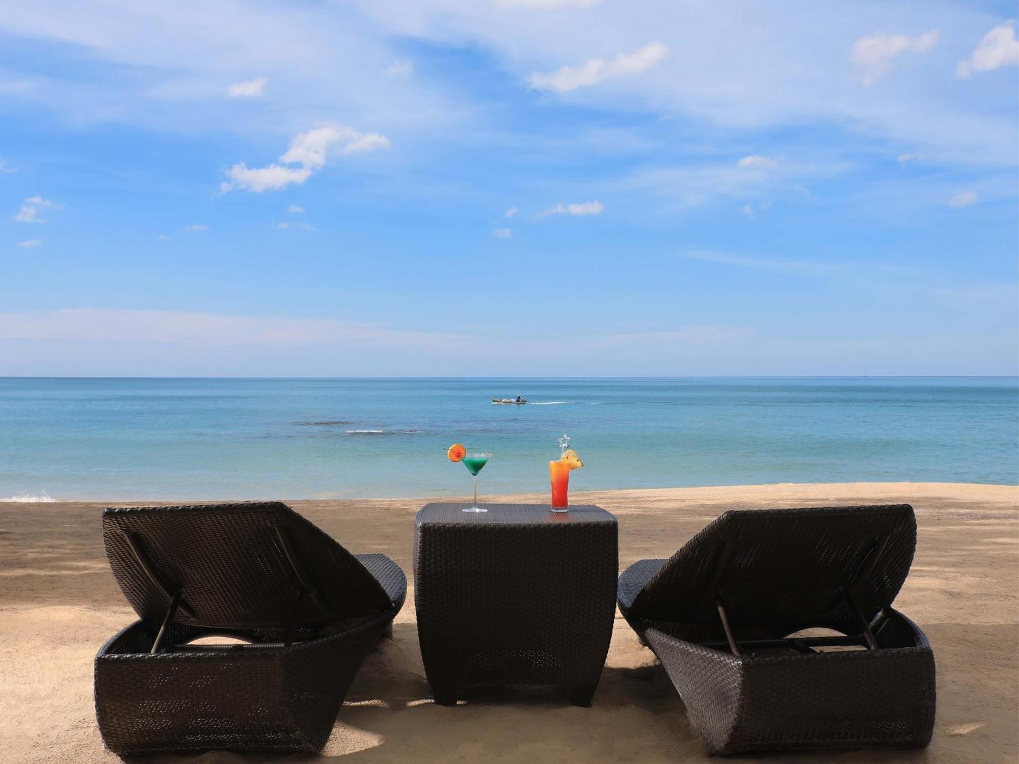 Natai Beach Resort Khok Kloi Exterior foto