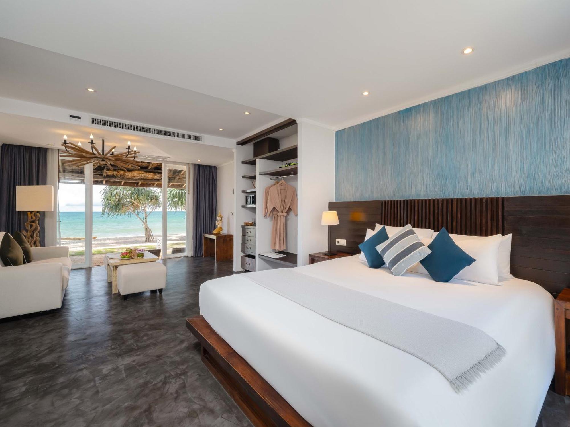 Natai Beach Resort Khok Kloi Exterior foto